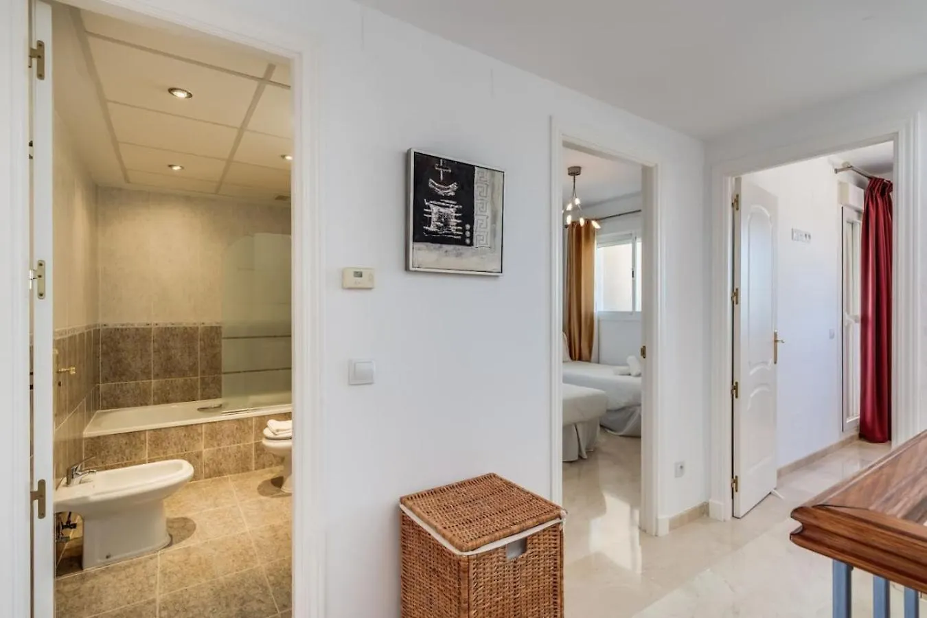 بيت للعطل فيلا House With Beautiful Panoramic Views مانيلفا