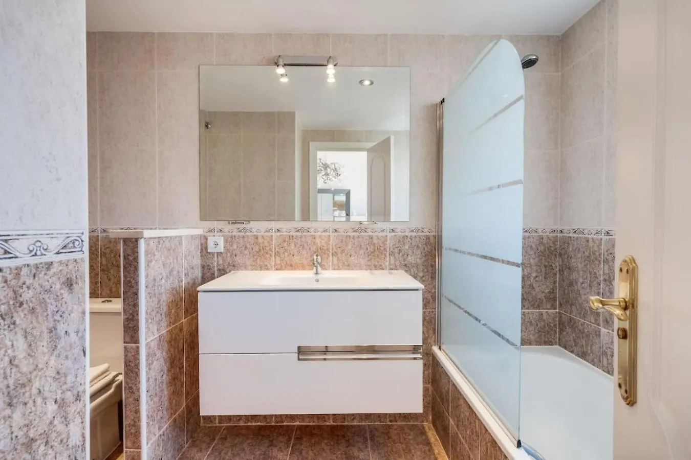 فيلا House With Beautiful Panoramic Views مانيلفا